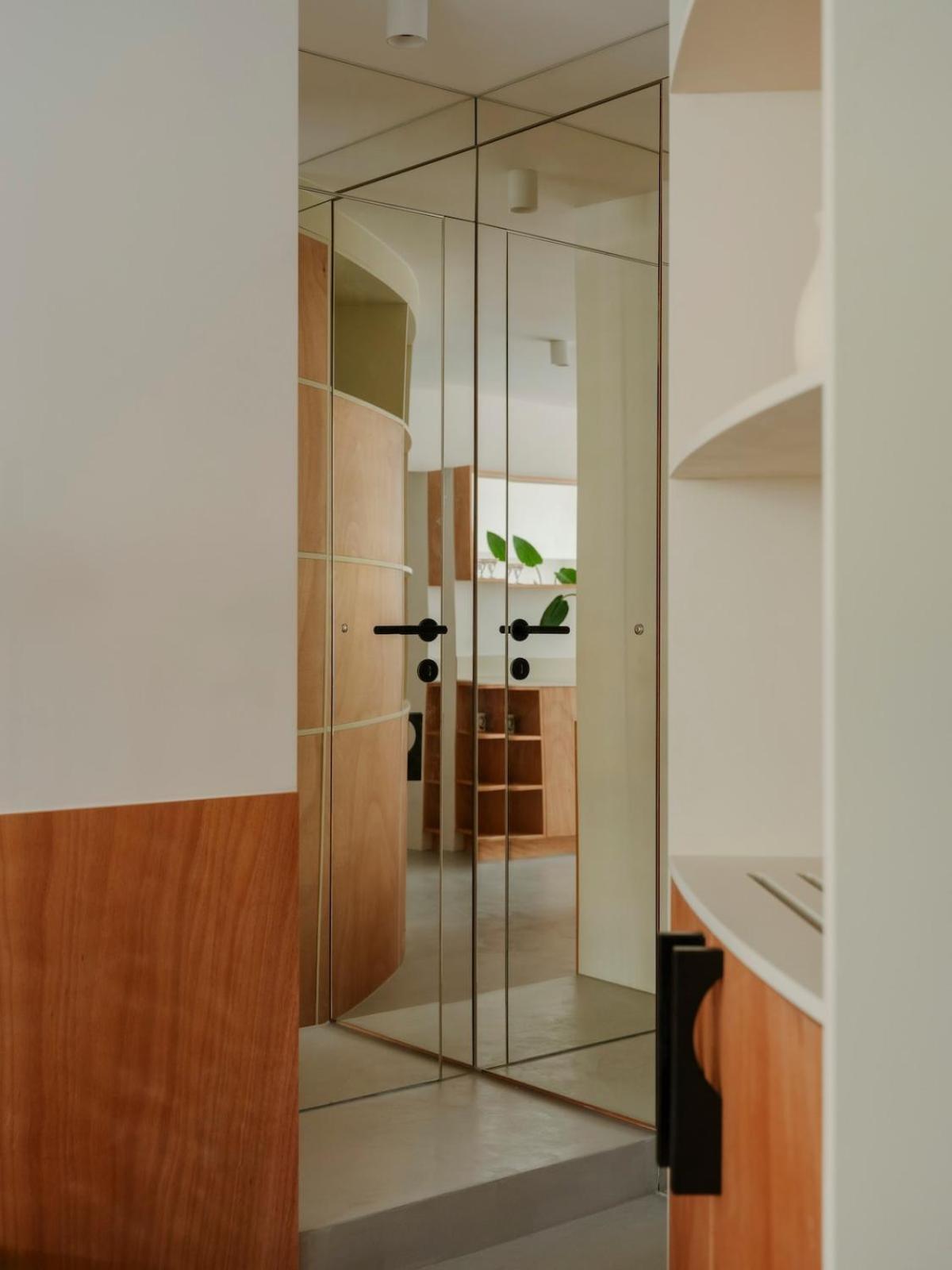 Charming 3-room In Montmartre Parijs